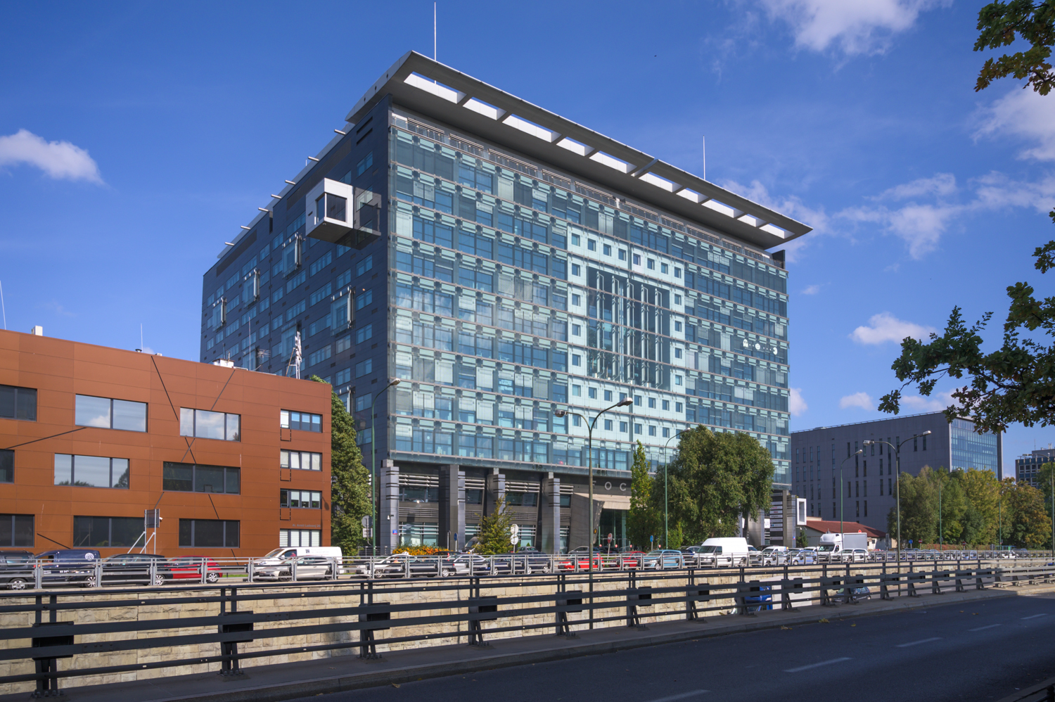 Zdjęcie architektury budynku Focus